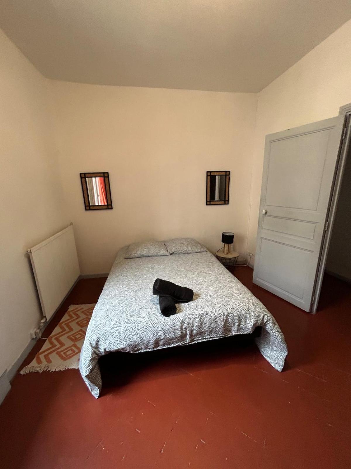 Grand Appartement De 100M2 -Allee Paul Riquet Beziers - 4Chambres - Wifi- Tv Connectee Kültér fotó